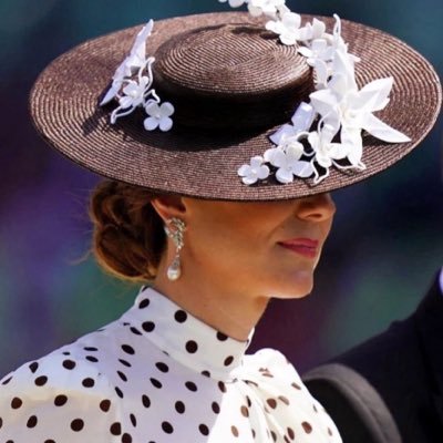 Royal Wales's profile picture
