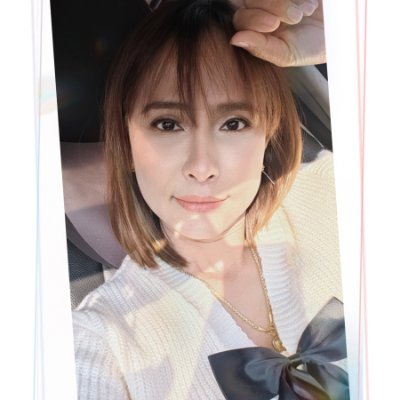 Thicha 🦋🦋's profile picture