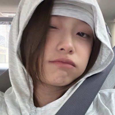 not chuu.lvr's profile picture