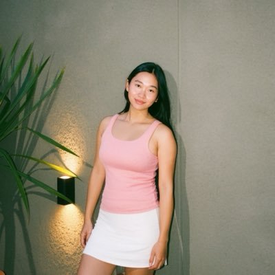 f's profile picture