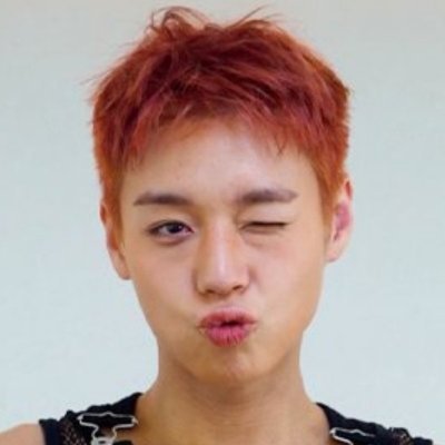 훈니..'s profile picture