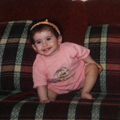 emine's profile picture