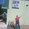 PawnShopGuitars 的头像