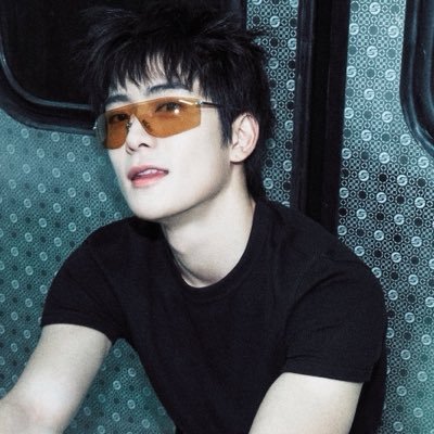 🅜🅘🅝🅝🅘🅔☄️❾❾𝒟𝑒𝑔𝓇𝑒𝑒𝓈 𝕗𝕥.𝔹𝕃𝕀ℕ𝔾𝕐❇️'s profile picture