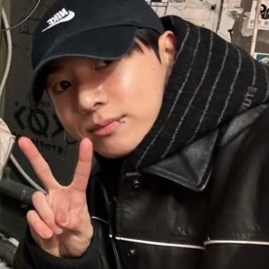 dee the astronaut's profile picture