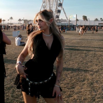monfleuur's profile picture