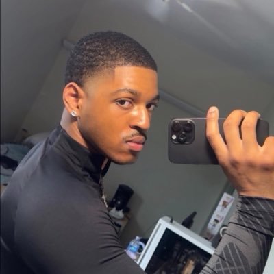 malik's profile picture