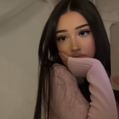 janielovey's profile picture