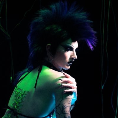 6arelyhuman's profile picture