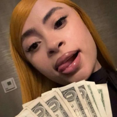dami★'s profile picture