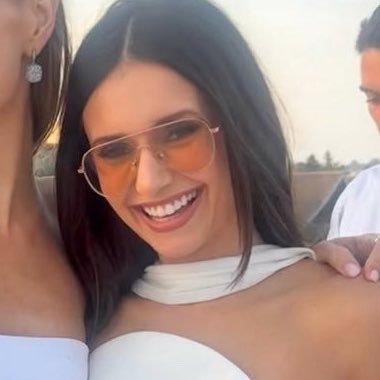 ཿ's profile picture