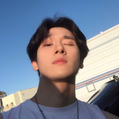 andra; ✨️🖤's profile picture