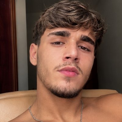 pyuoff's profile picture