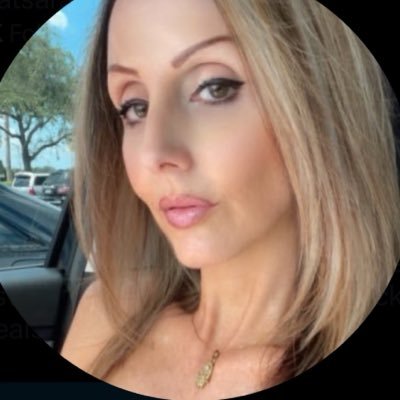 Sara Rose 🇺🇸🌹's profile picture