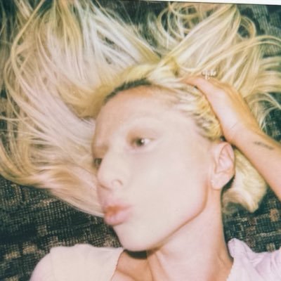 ladygaga's profile picture
