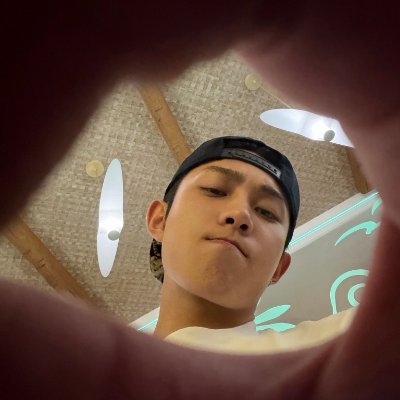 sinar☀️ (빛)'s profile picture