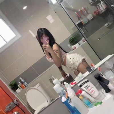 phirunrit's profile picture