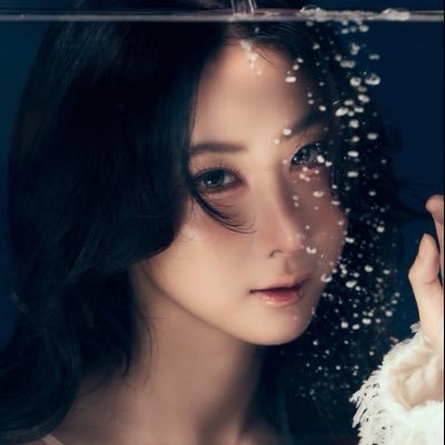 Lara ⚢'s profile picture