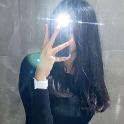 🍷🤦🏻♀️💘's profile picture