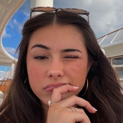 marie ۶ৎ's profile picture