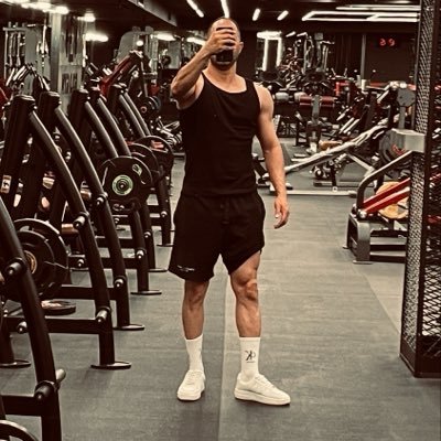 ℕ𝕠𝕥𝕙𝕚𝕟𝕘 𝕖𝕝𝕤𝕖 𝕞𝕒𝕥𝕥𝕖𝕣𝕤's profile picture