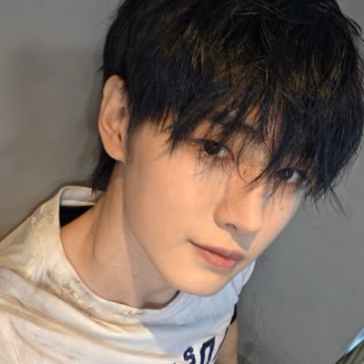𝑦𝑢𝑡 ◜ᴗ◝'s profile picture
