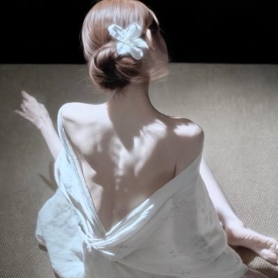 violet's profile picture