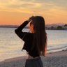 helena profil fotoğrafı