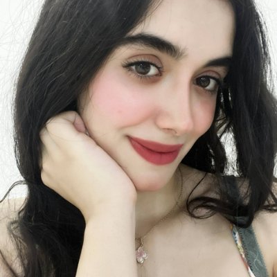 arezu35's profile picture