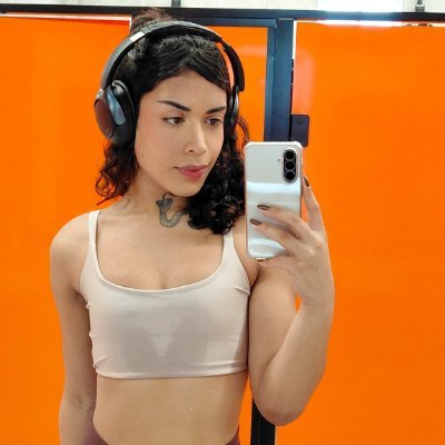 Adora🏳️⚧️🔞's profile picture