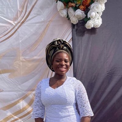 LadyyAtTheBar's profile picture