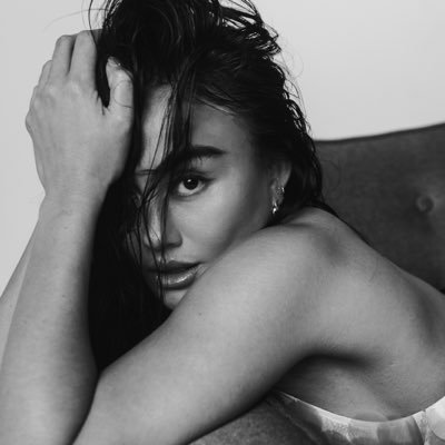 agnezmo's profile picture