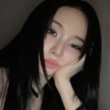 karina's profile picture