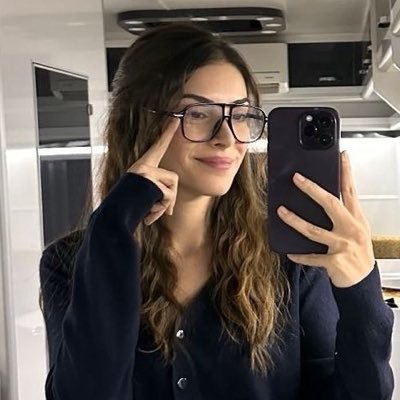ava's profile picture
