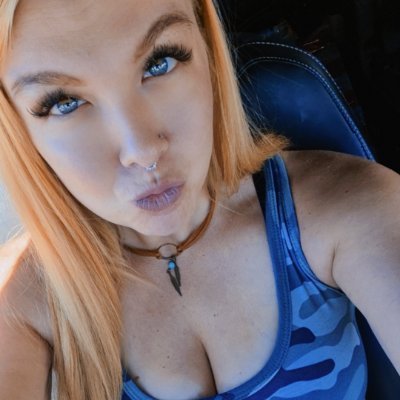 QueenRebelRider's profile picture
