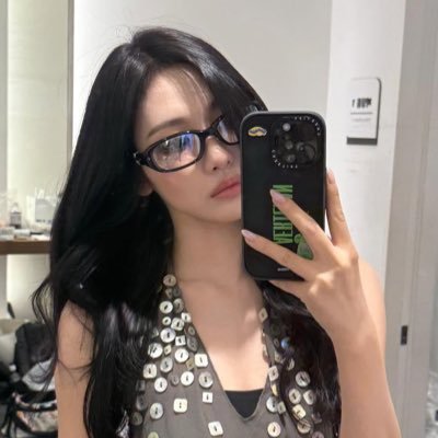 🌼's profile picture