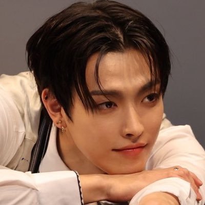 tinyprettykhj's profile picture