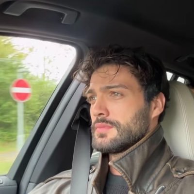 emre's profile picture