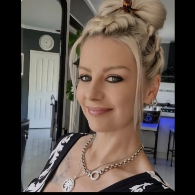 Mizz Moody ๐ช๐ช ๐ดโโ ๏ธ's profile picture