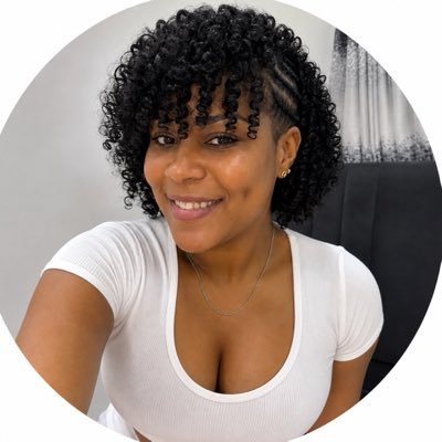 EmerytarahIRE's profile picture