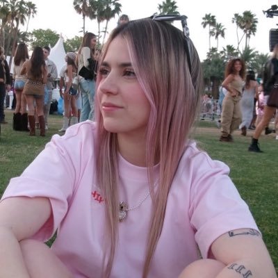 kia's profile picture