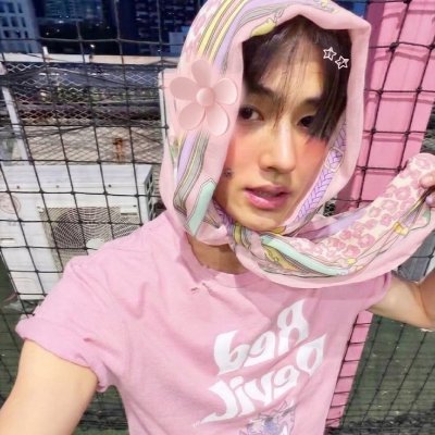 ᴇvᴇ⋆ k/ia's profile picture