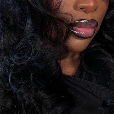 𝓝. 𖤐🧸's profile picture