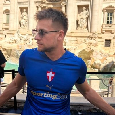 zk's profile picture