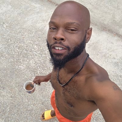O4N2L0Y's profile picture