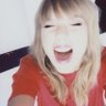 alyssa⸆⸉ IS SO IN LOVE!! 的头像