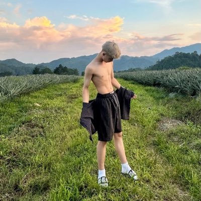 VanLuong88960's profile picture