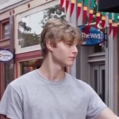 willpurvisX's profile picture