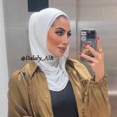 دلال الرفاعي's profile picture