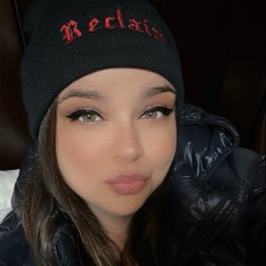 daisywaffenfren's profile picture